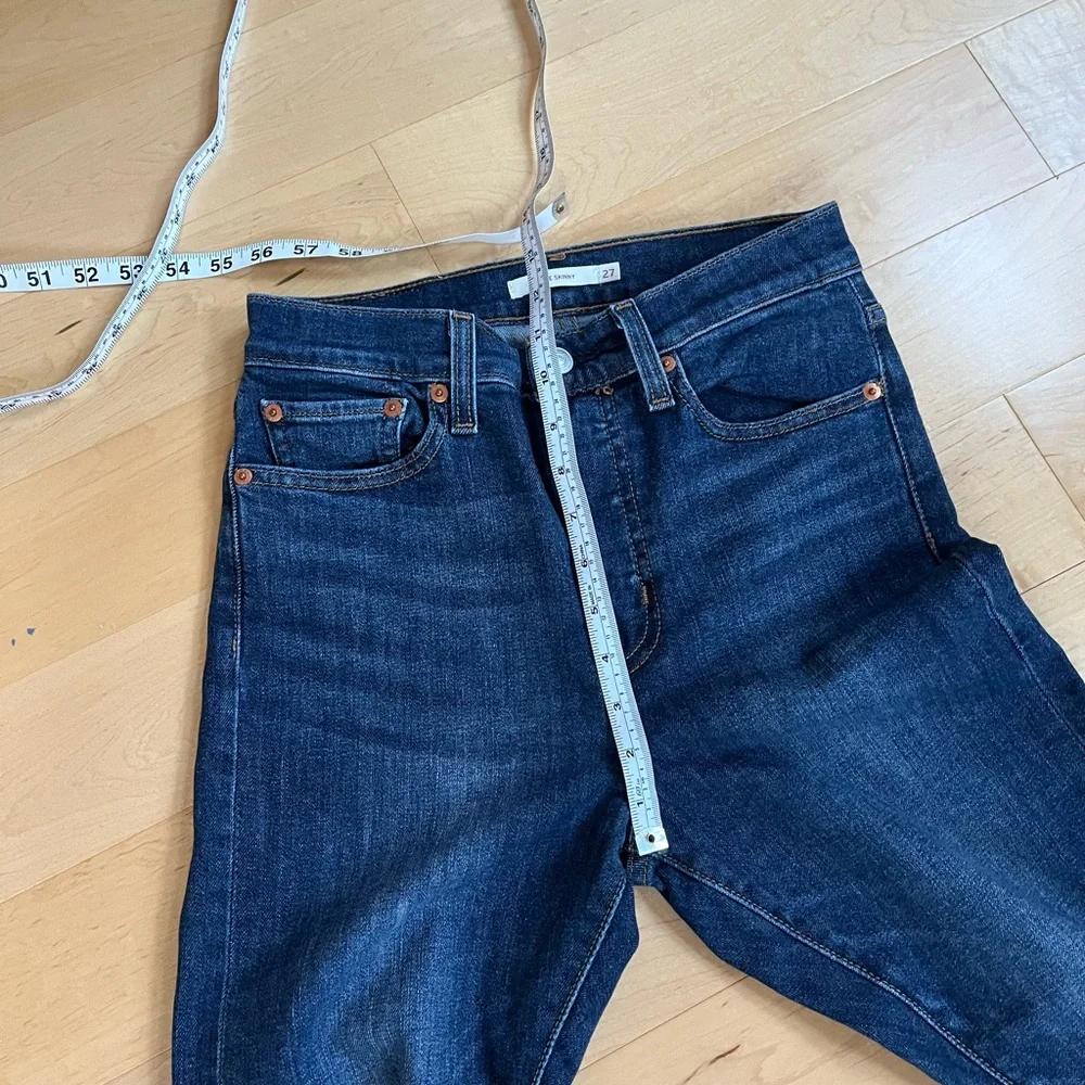 Levis Wedgie Jeans - Picture 5 of 5